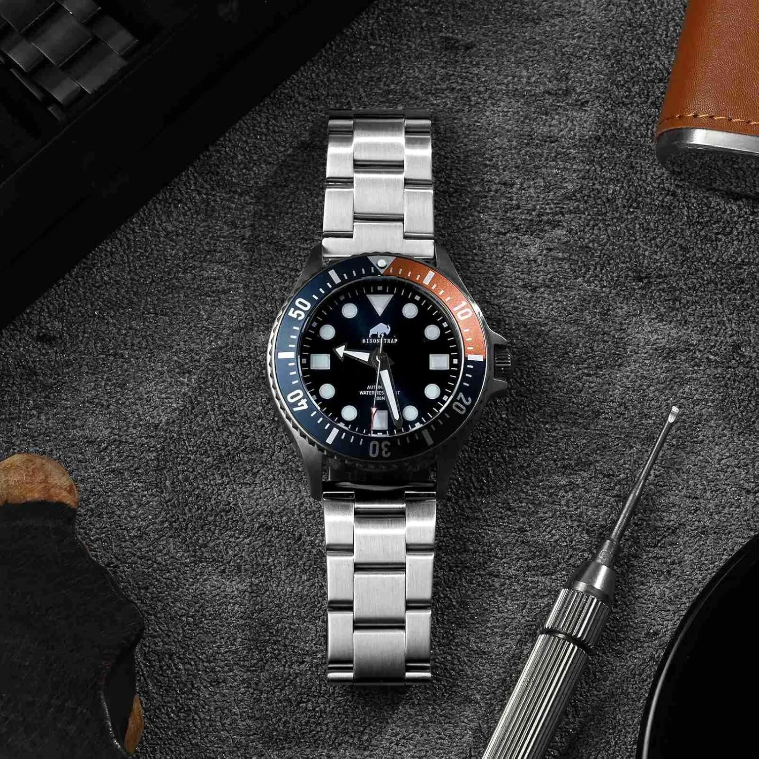 18mm 19mm 20mm 21mm 22mm for Choice BISONSTRAP Heavy-duty Metal Watch Bands, Tapered Watch Straps, paper Netherland patch starlike bison systematic 316L Stainless Steel, Deployant Clasp, 