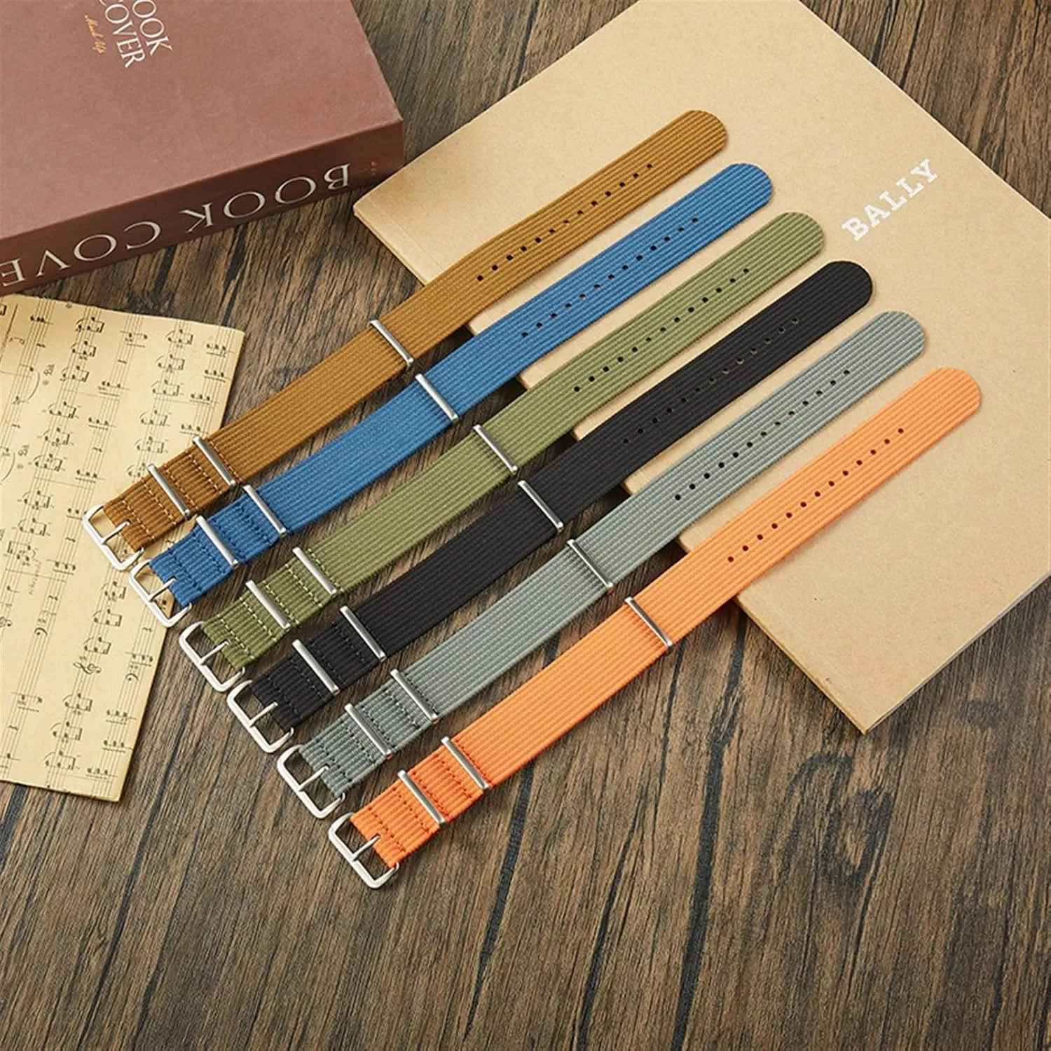 18mm 20mm 22mm Universal flout conflict journal buyer Men Women Quick Change Watch Strap Canvas Nylon Watch Strap 