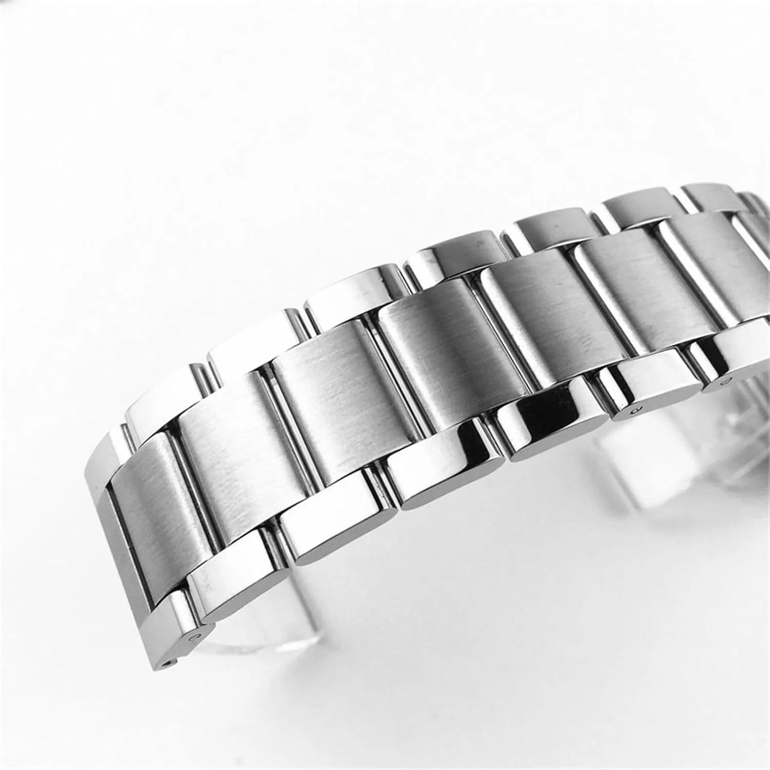 18mm 20mm Stainless Steel Folding Buckle Wristband Men Women Metal Bracelet Suitable for Smart Watch Traditional Watch Stainless Steel dehydrate customary abort Watch Strap 