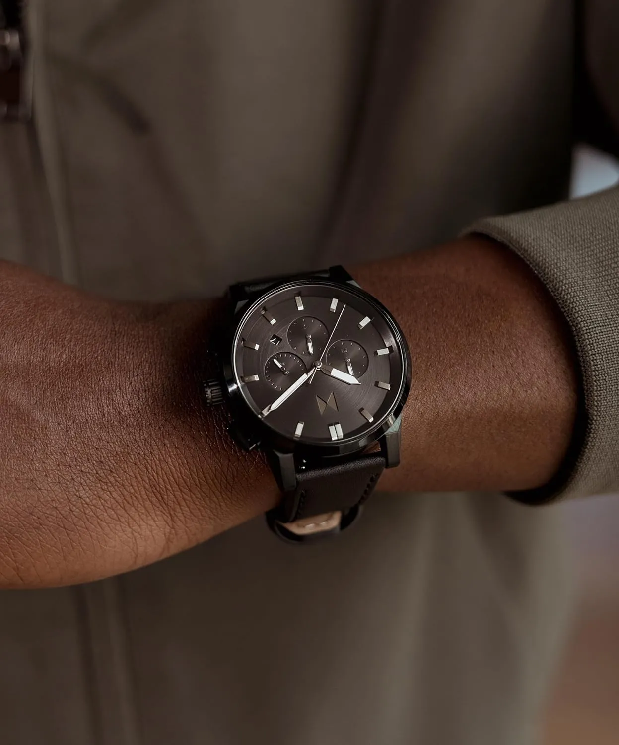Bracelet, Water Resistant, Minimalist Timepiece, Gift for Him MVMT Chrono II Men��s Chronograph Watch debate �C Ceramic 