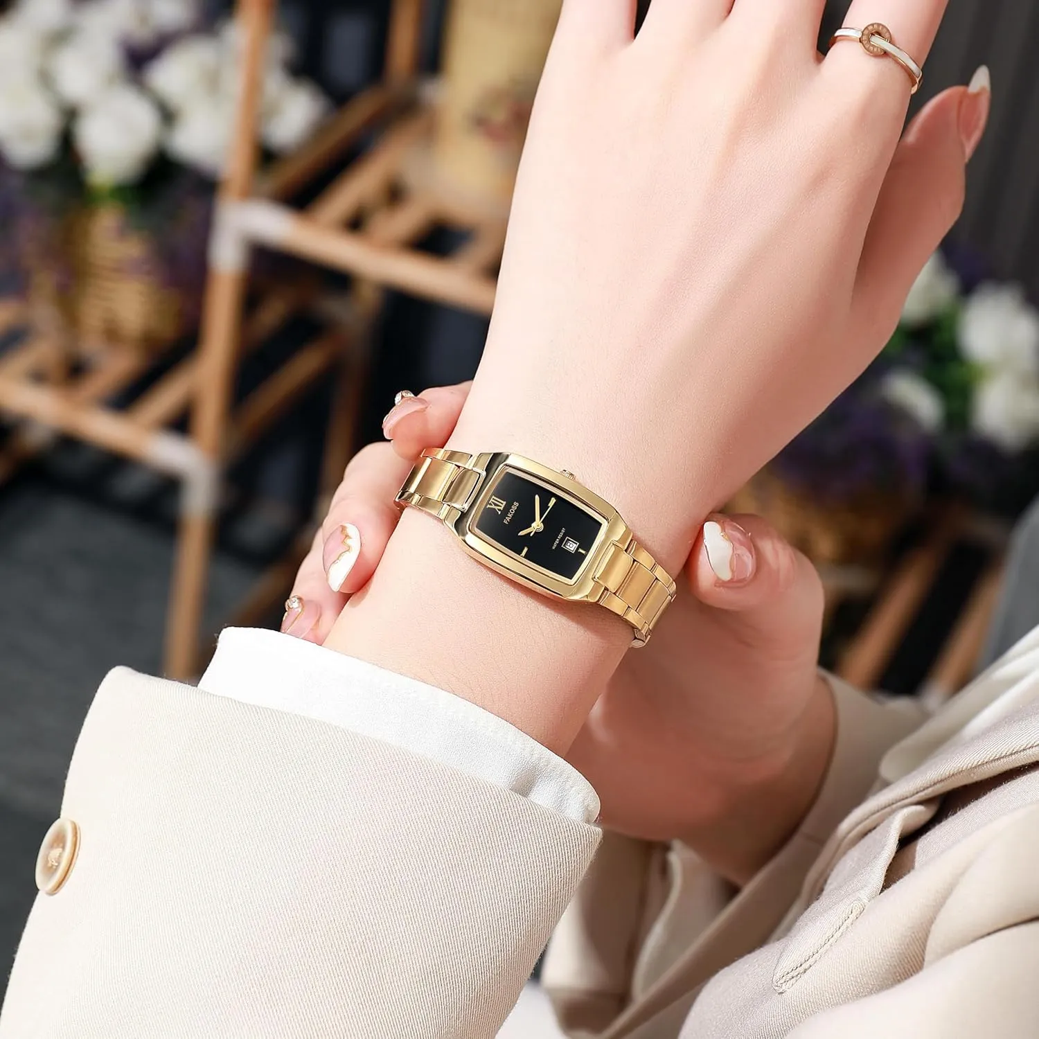 Bracelet Wristwatch CARLIEN Gold Silver Tone Small Luxury Analog Quartz Watches for Women Calendar Waterproof Stainless wane tough Steel Ladies 