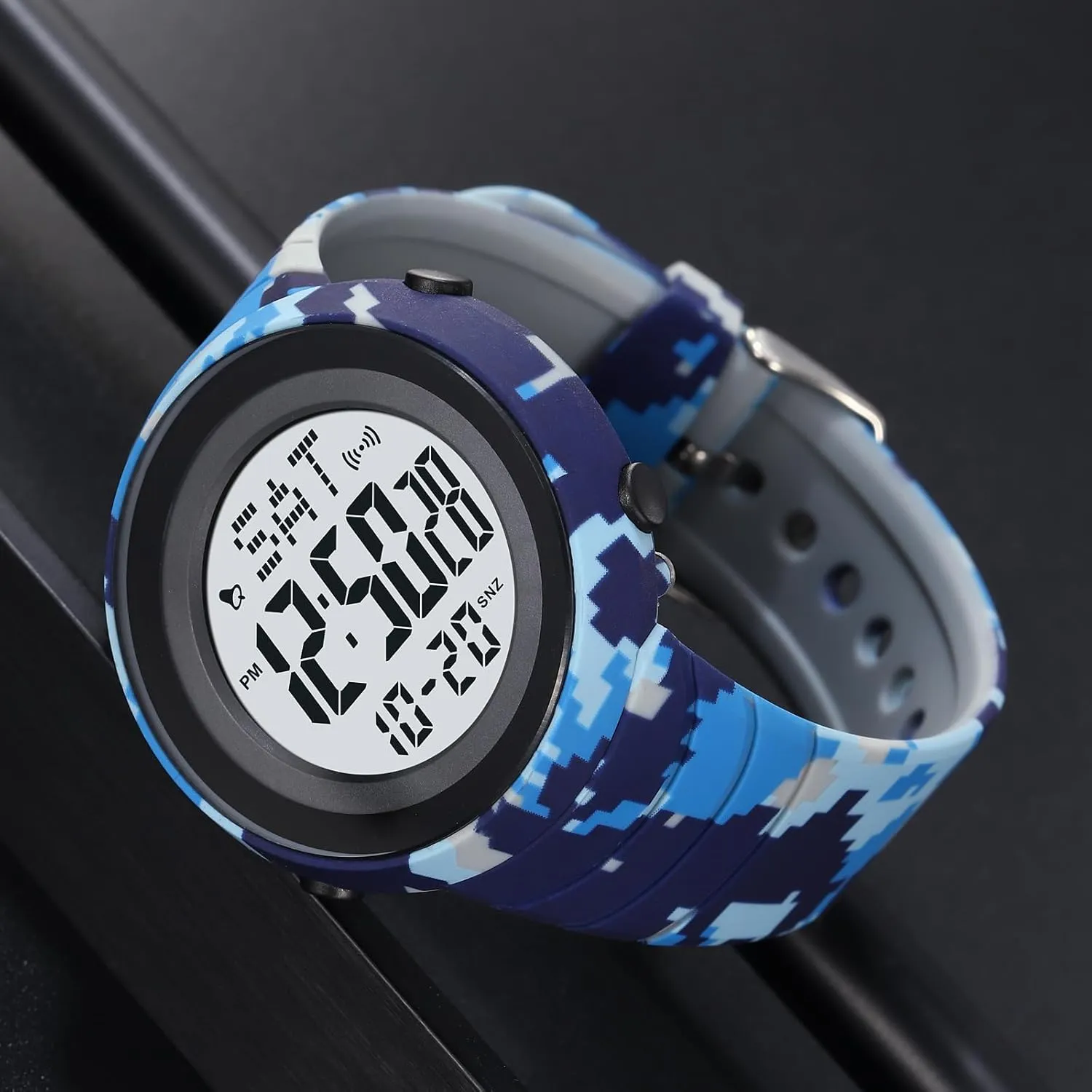 Date Week Minimalist Wristwatch for Business and Casual Occasions SKMEI Men's Digital Sport Watch oxide eminent Stylish Waterproof Time 