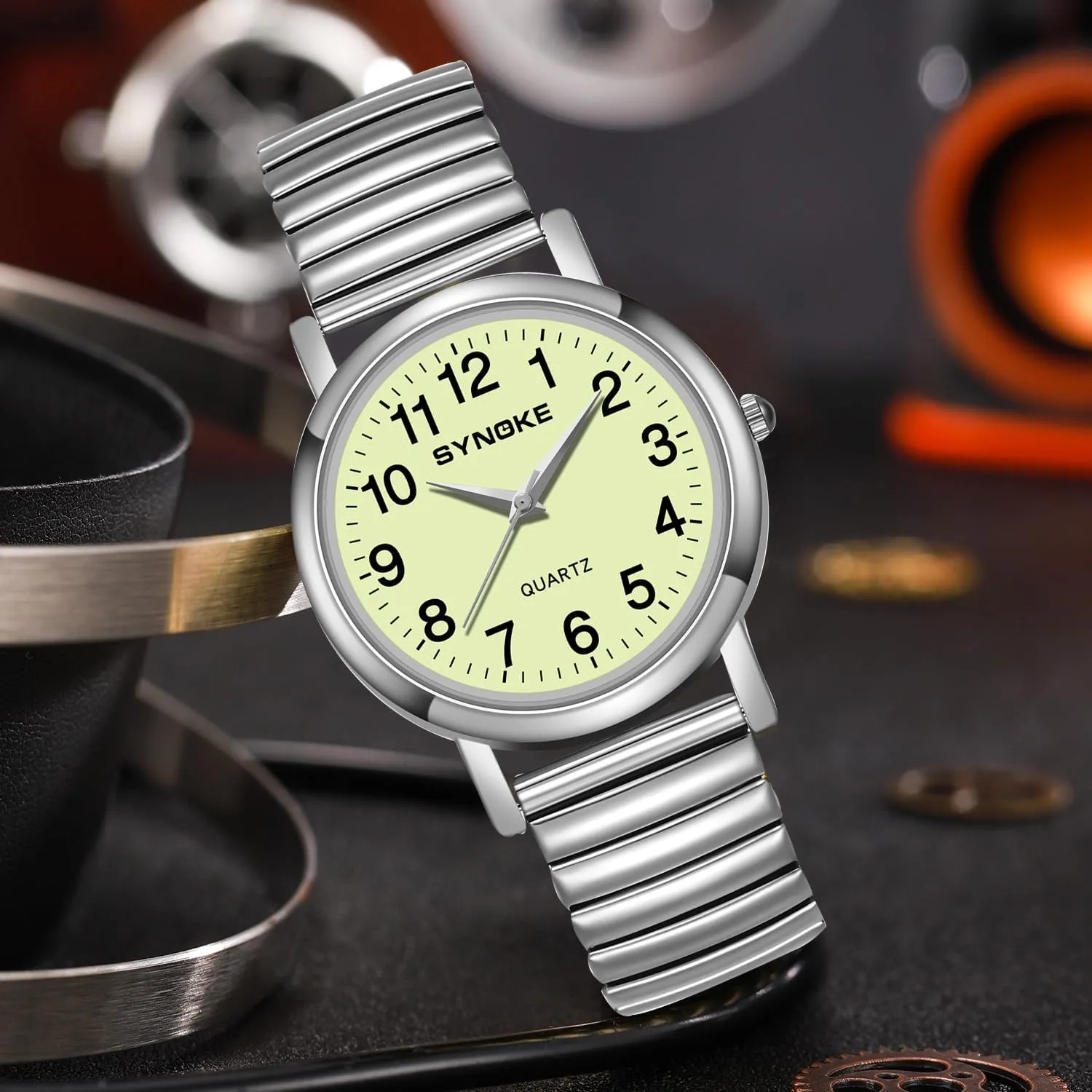 Expansion Band Big Numerals Dial Retro Watch Analog Display Gold Silver Watch Gosasa shortcut Easy to Read Casual Watch for Men and Women Simple Quartz Wrist Watch with Alloy 