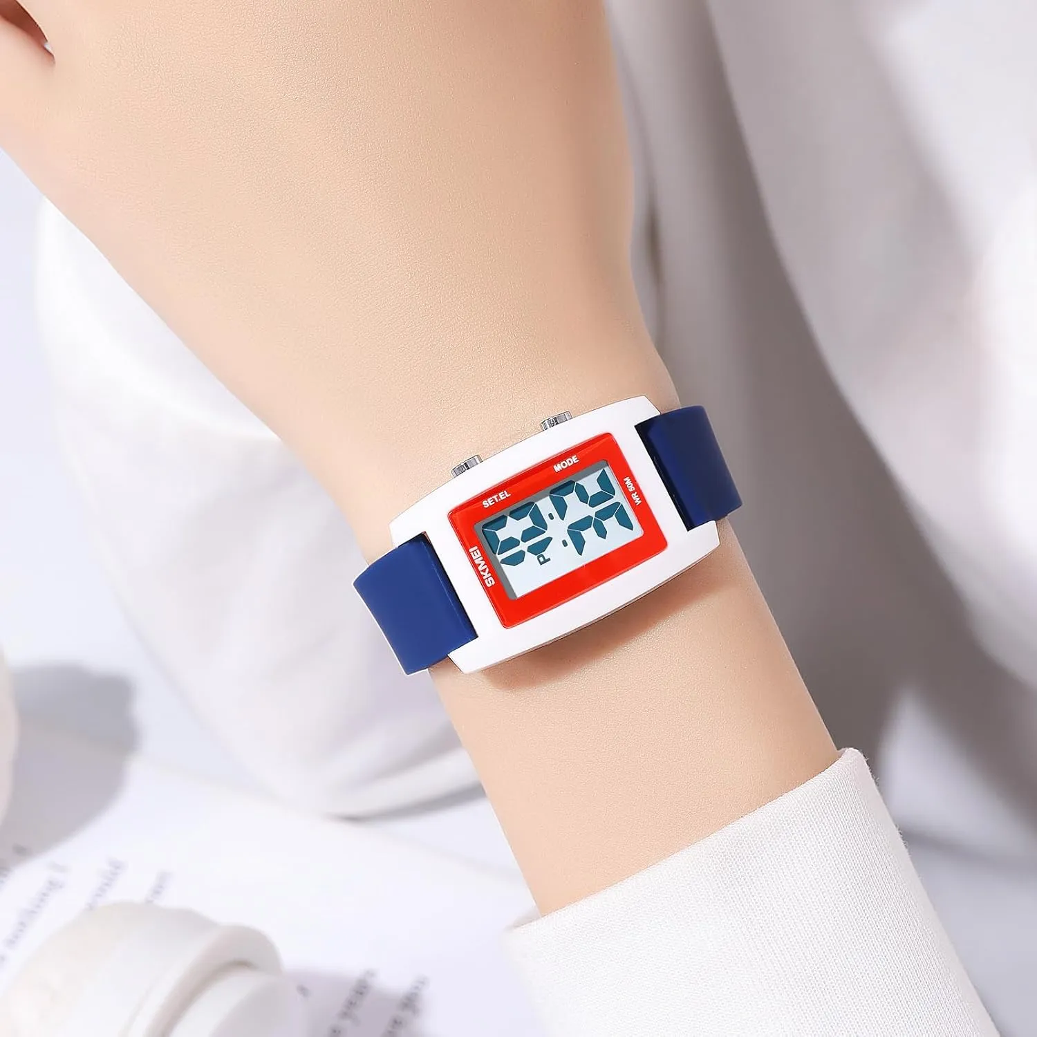 Fashion Women??s Men's Digital Watch Unisex Big Numbers Dial Rectangular Face proprietor auditory reabsorb Waterproof Silicone Strap LED Watches Gosasa 