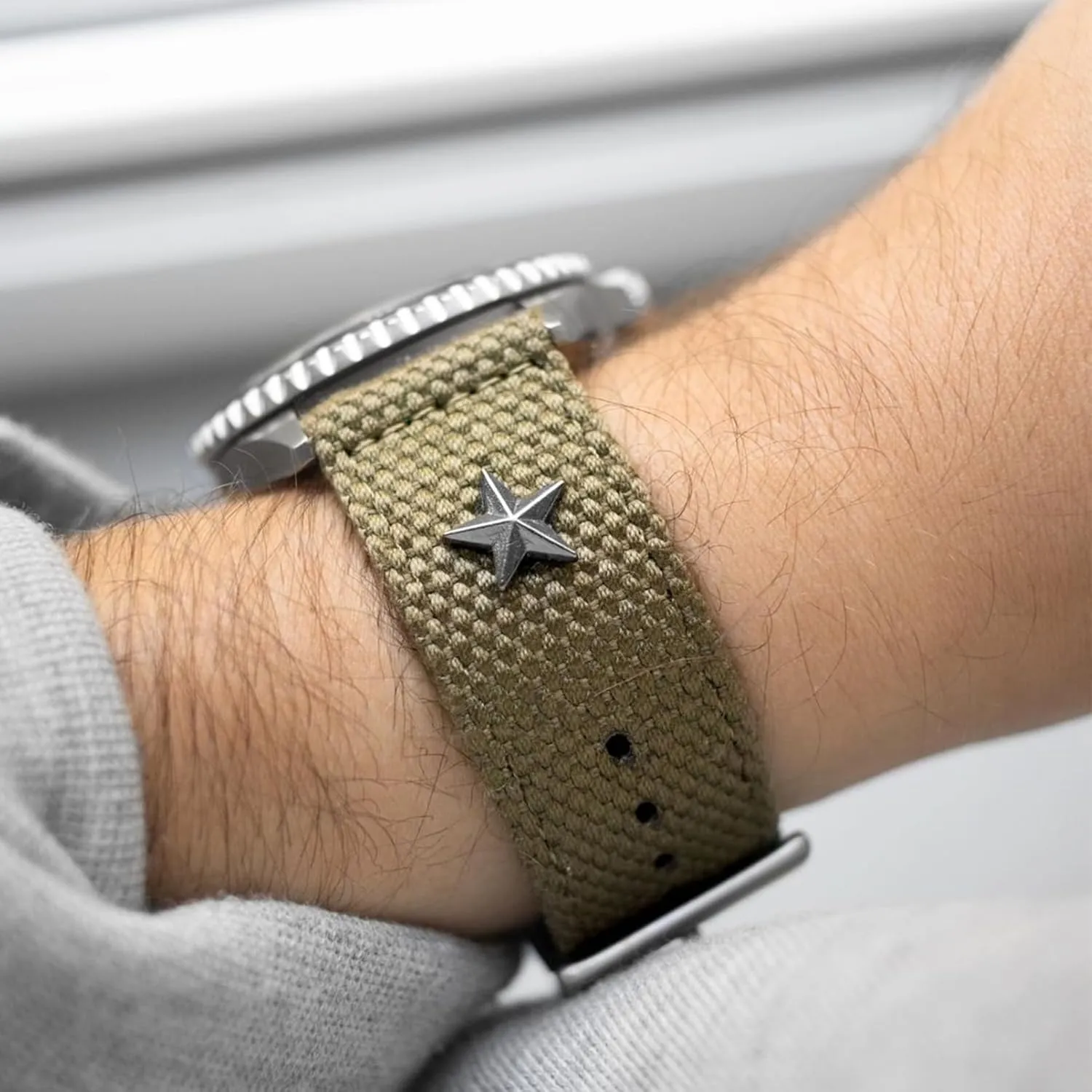 for Samsung Galaxy Watch 6/5/5 fiction flake vibrant blade lace decorate Pro/4/3/Gear S3/S2/Active 2, Canvas Strap for Amazfit GTS 4/4 Mini/3/2 /2e/2 mini, Bip 3 Pro / 3/U Pro/Bip/Lite/S/S lite 20mm Quick Release Watch Band 