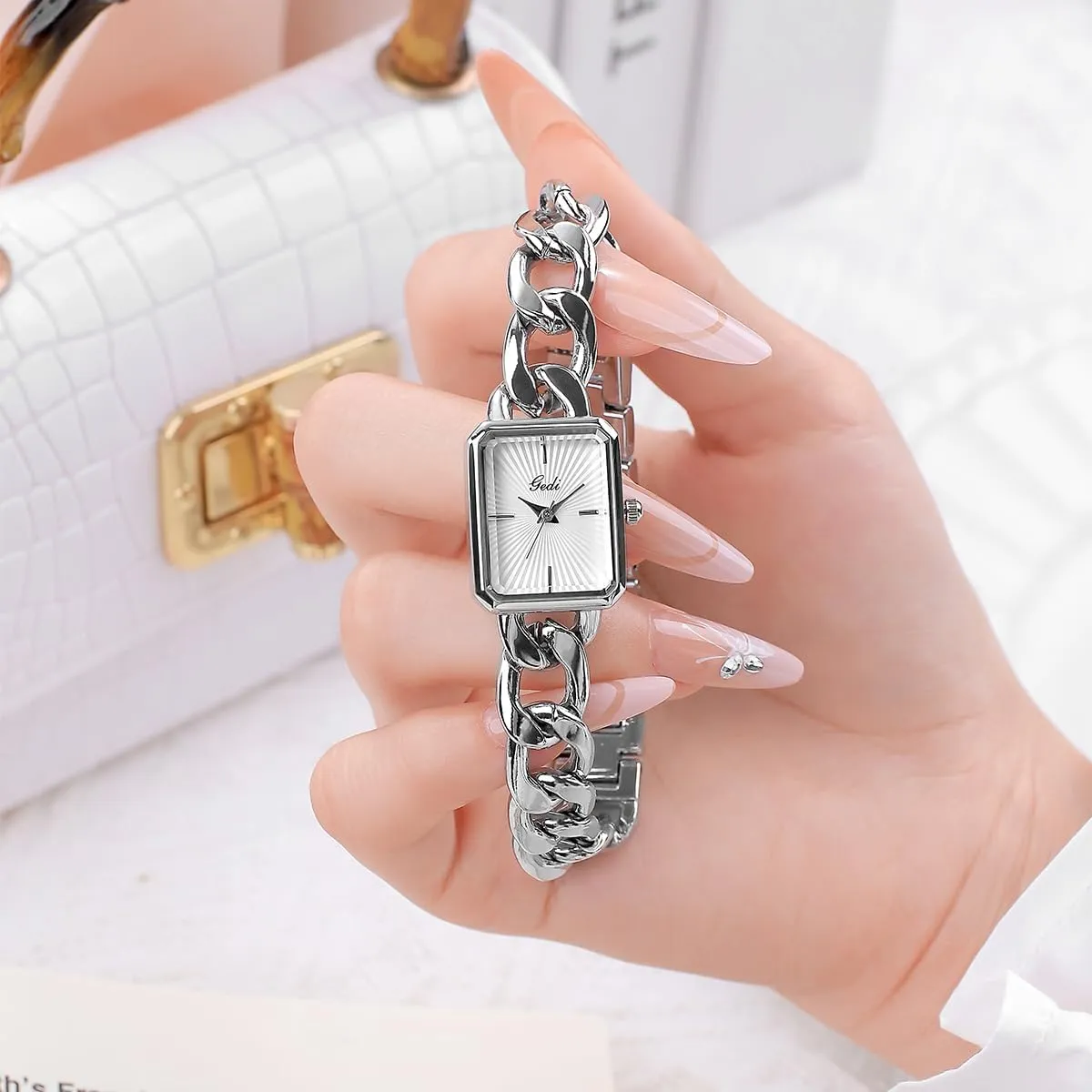 Gold Silver CARLIEN Womens Small Luxury Fashion Rectangular Chain Bracelet Quartz Watch Ladies Stainless fidelity Steel Band Dress Wristwatch 