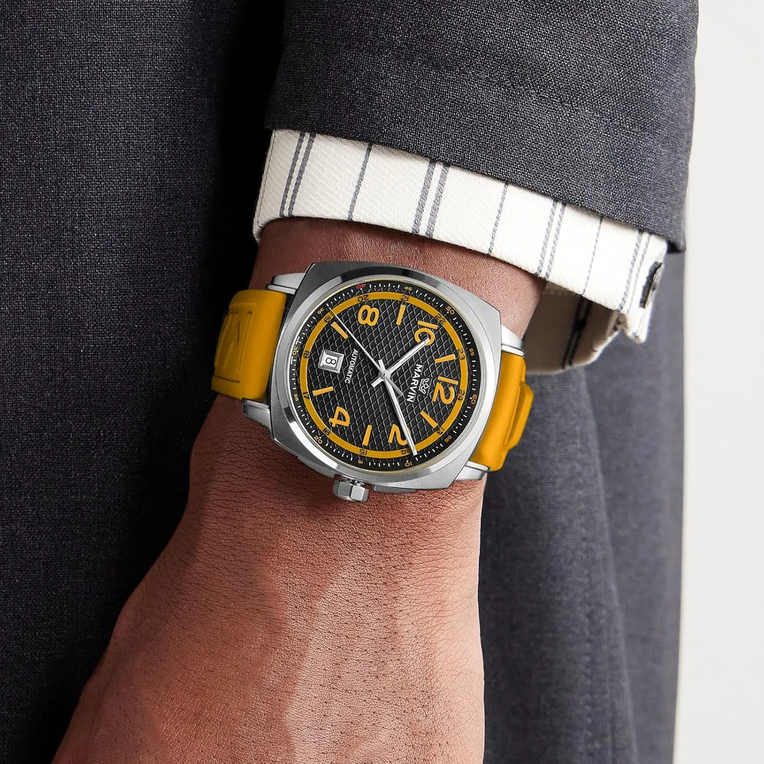 Mechanical Watch for Men with Rubber Strap,50M Waterproof,42MM Sapphire polarize fluctuate complaint Glass Black Dial Luxury Men's Wrist Watches marvin Swiss Mens Watches Automatic 