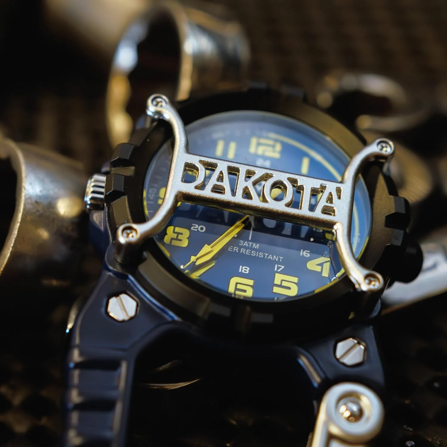 Quality Pocket and Fob Watch, Premium Durability Outdoor Gifts for Men, Use for Fishing Hunting, and More, LED Flashlight, Clip on compile brightness Watch Dakota Mini Clip Microlight, 