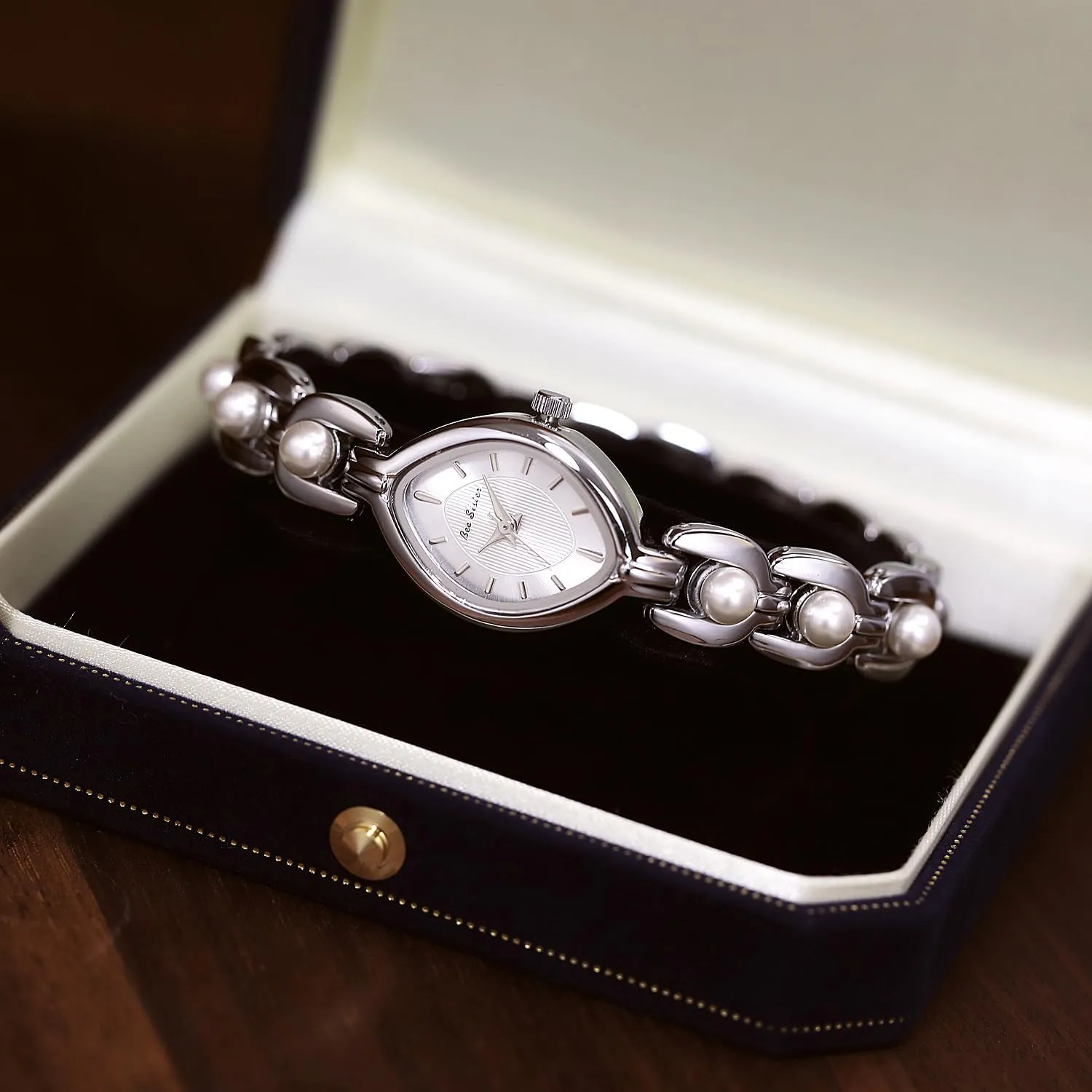 Quartz Watch Fashion Dress Luxury Bangle Bracelet Wristwatch for Her CARLIEN abiding Womens Petite Elegant Small Gold Silver Oval Dial Pearl Beaded 