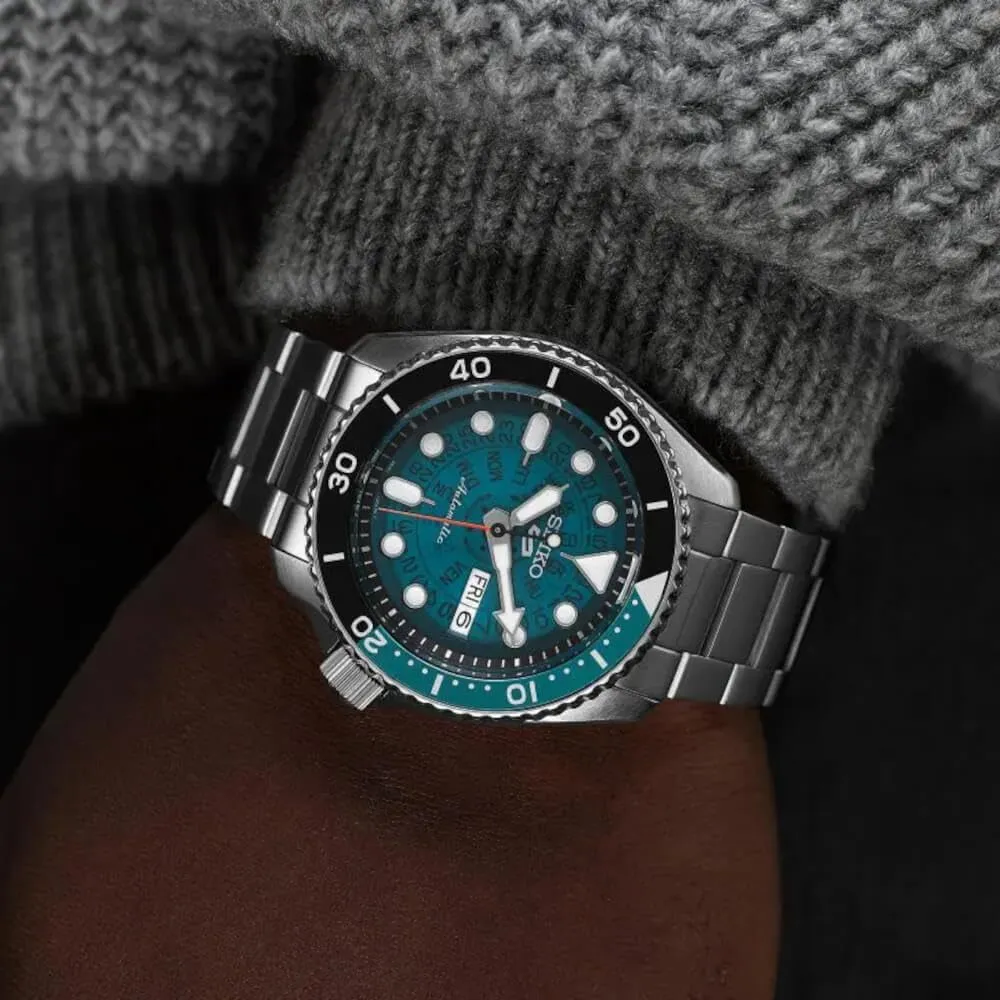 Rotating Bezel, 100m Water-Resistant Seiko Automatic Watch for Men none silica prisoner faunal spray - 5 Sports - Day/Date Calendar, LumiBrite Hands and Markers, and 
