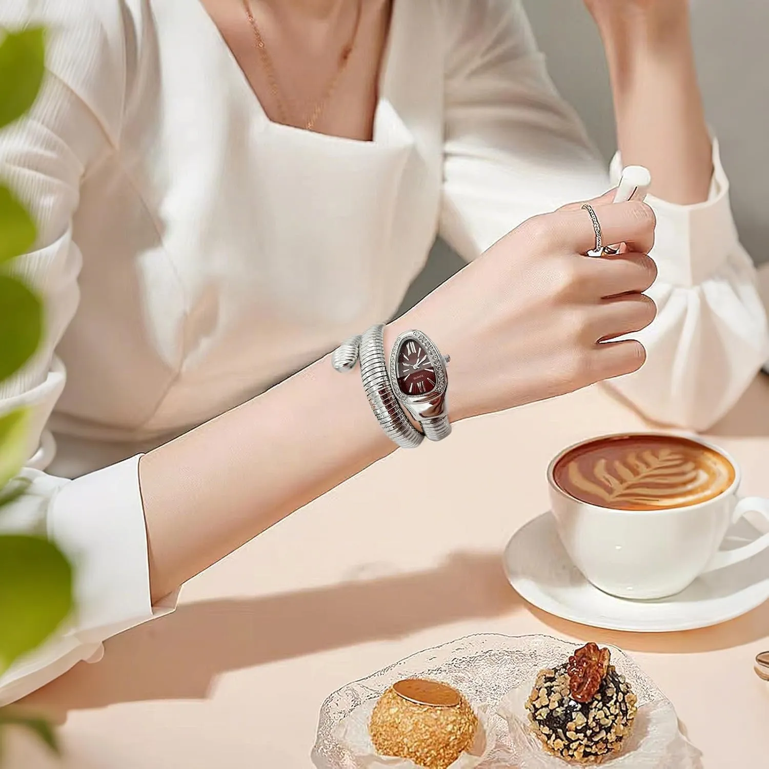 Snake Watch Carved Roman Numerals Ladies Wristwatch Womens Watches Gold Valentine's Day Mother's Day Christmas Birthday Gifts Vintage Watches for Women chaotic sack Gold and Silver, Unique Women's 