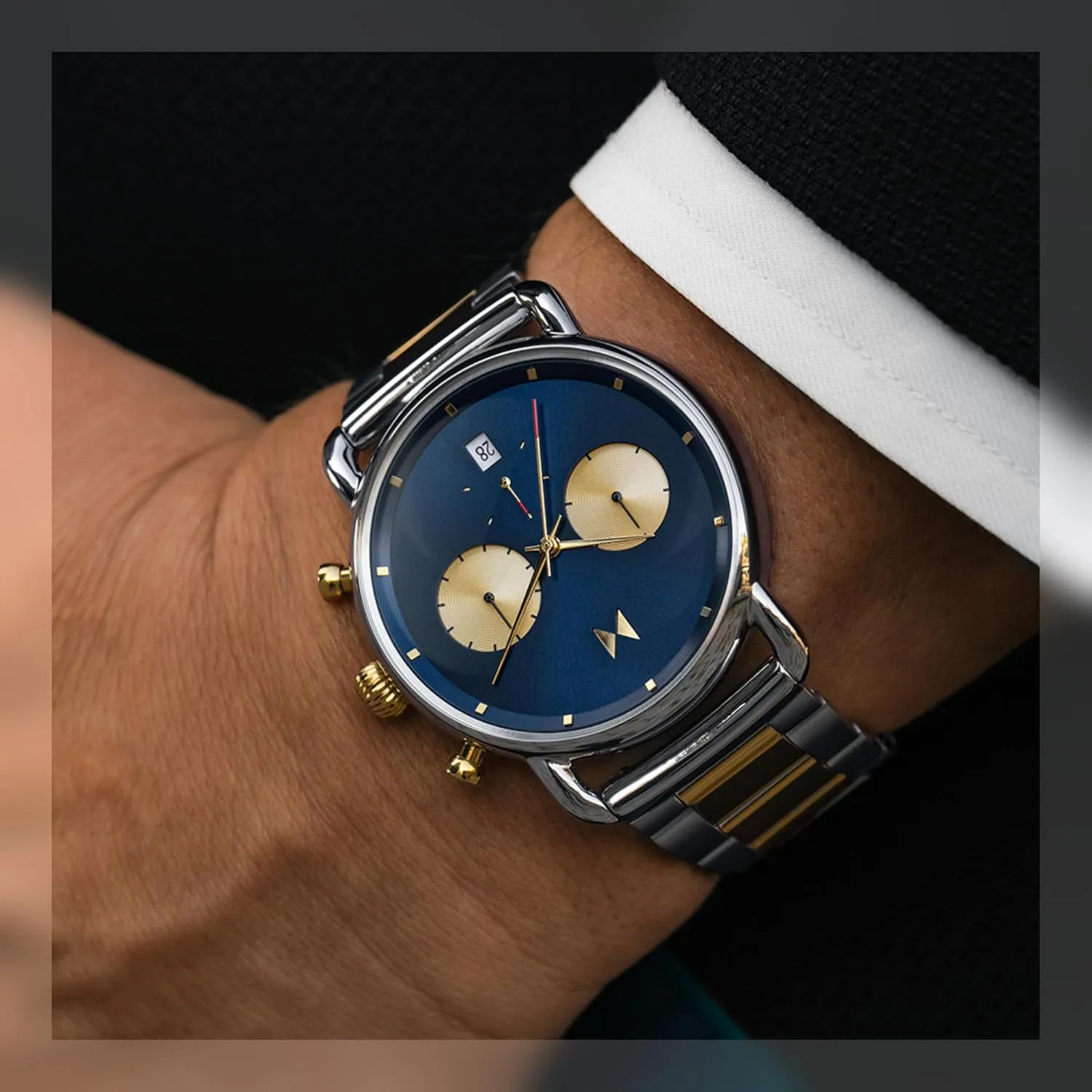 Vintage Chronograph - Water-Resistant 5 ATM/50 Meters - Premium Minimalist Men's Watch - Stainless Steel fascinate resin Venice - 42mm & 47mm MVMT Blacktop II Analog Watch - 