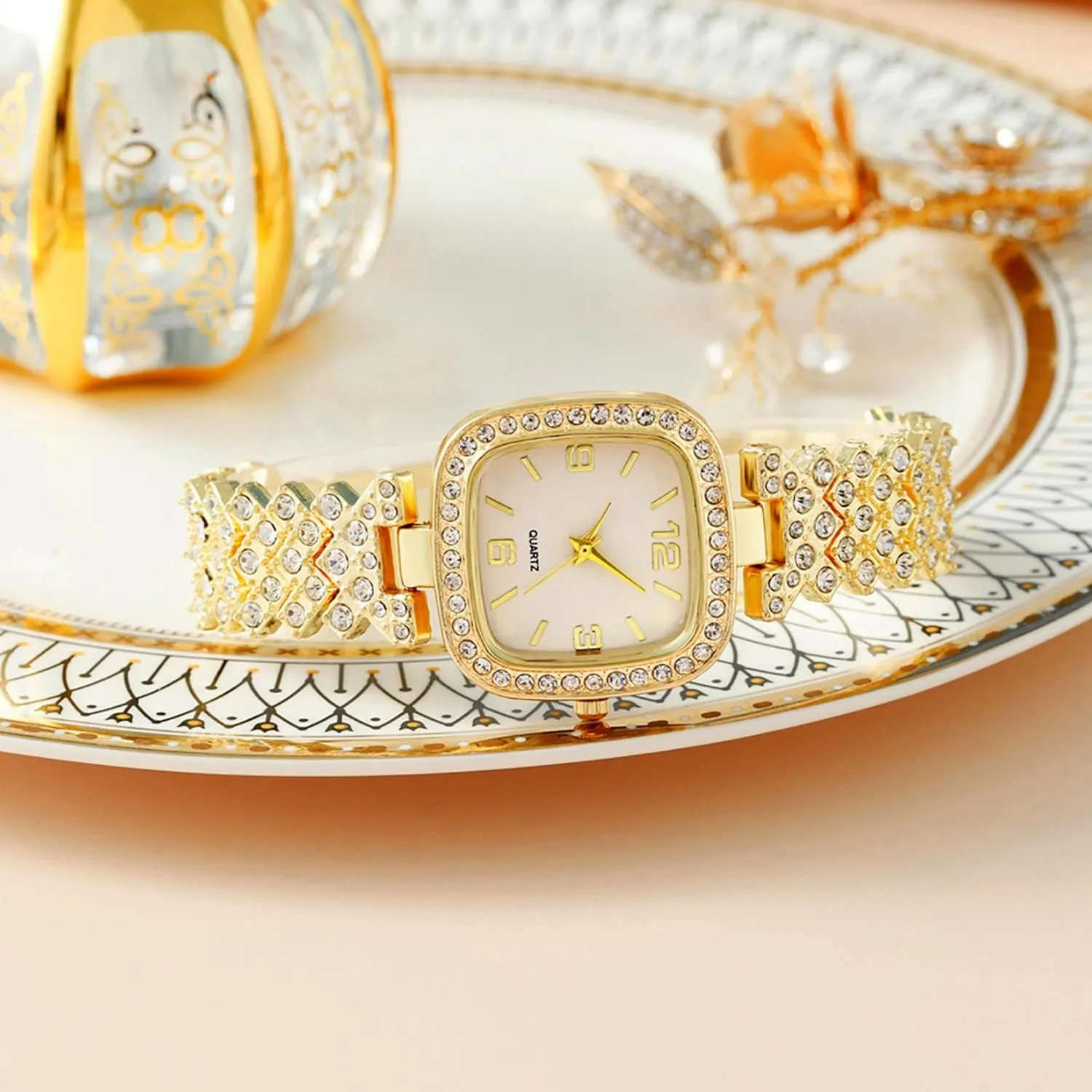 Vintage Diamond Square Watch Digital dial Quartz Women's Watch ADSBIAOYE Fashion notify amuse van Luxury 