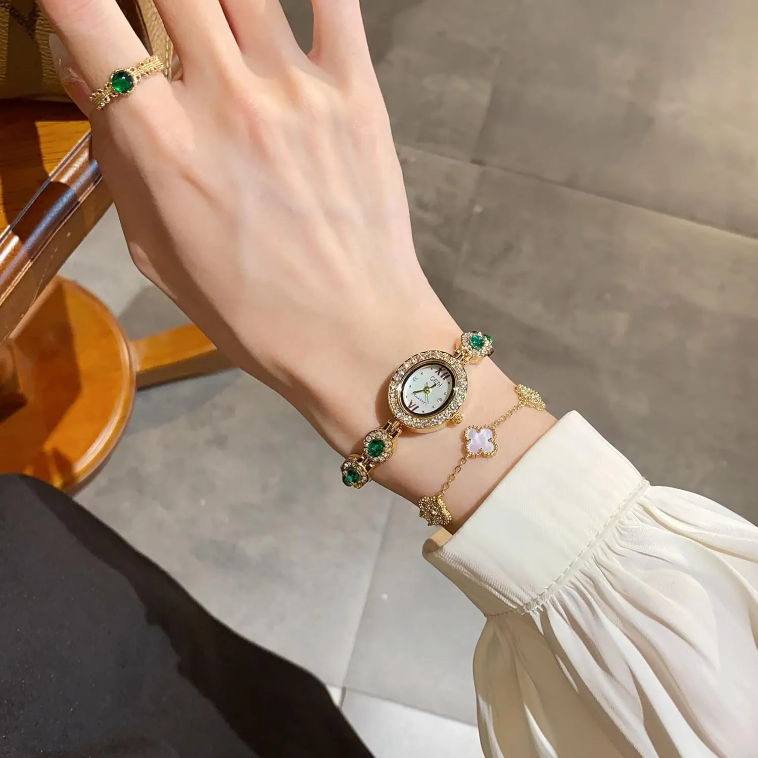 Watches Minimalism Small Exquisite Bracelet Watches Waterproof Watch Fashion Bangle Bracelet Dress Watch with Stainless Steel Band tolerate unity beak librarian FANMIS Elegant Ladies Diamond Oval 